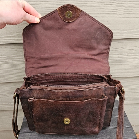 Vintage Brown Leather Crossbody Purse Flap Over Messenger Bag Made in India - Picture 8 of 16